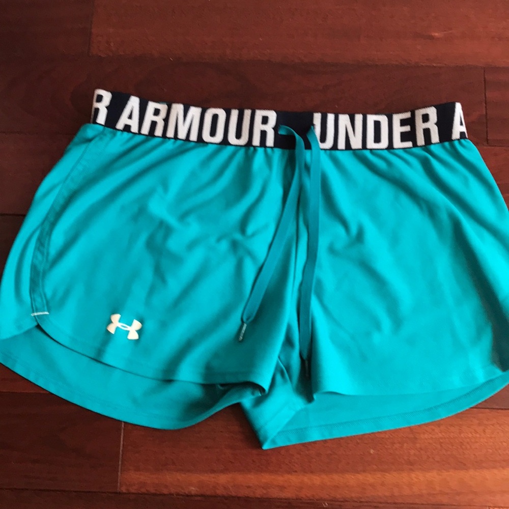 Under armor SOLD!!!!!⛔️🛑⛔️